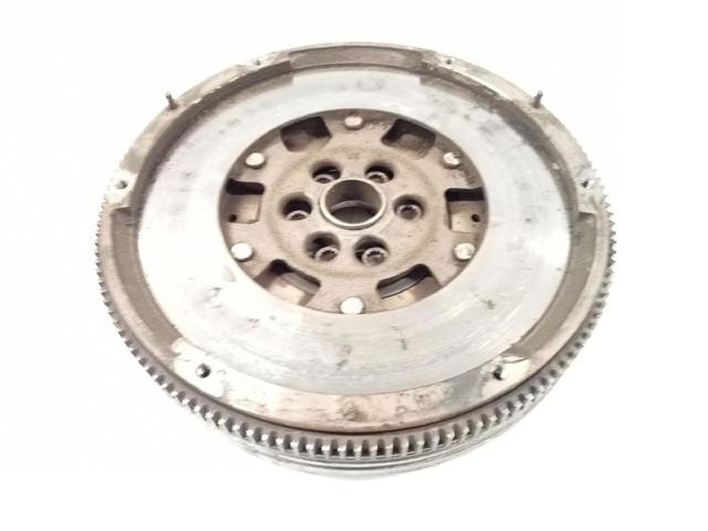 Koło zamachowe silnika Mitsubishi Lancer 10 CY_A, CZ_A