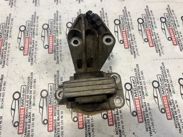 112100020R Renault (RVI)