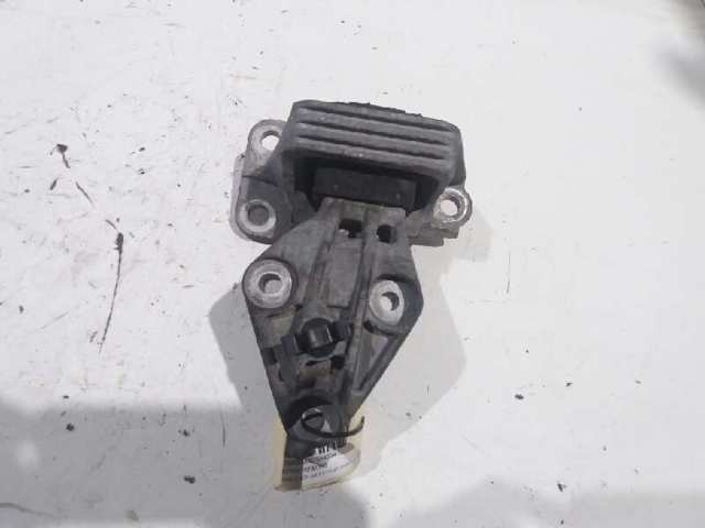 112100020R Renault (RVI)