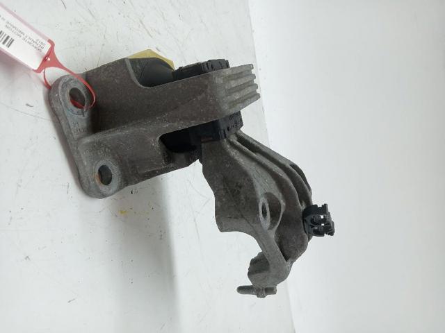 112100020R Renault (RVI)