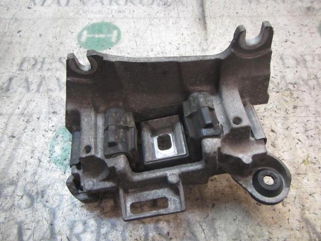 Poduszka (podpora) silnika lewa 112200014R RENAULT