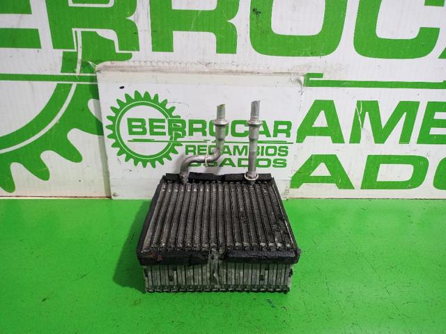 Parownik klimatyzacji Ford Connect PU2