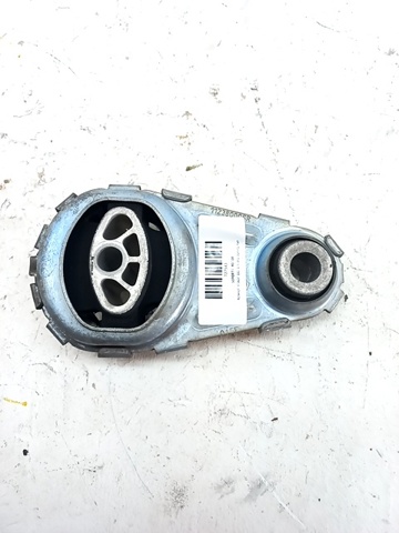 112380010R Renault (RVI)