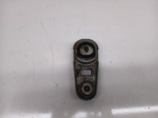 Poduszka (podpora) silnika tylna 112383734R NISSAN