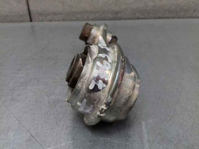 Poduszka (podpora) silnika tylna 112385698R RENAULT