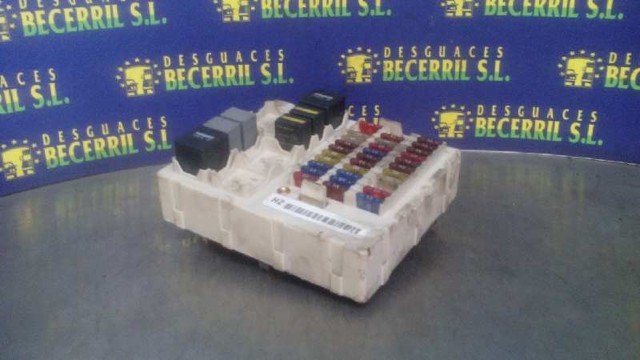 Skrzynka bezpieczników 1126245 FORD