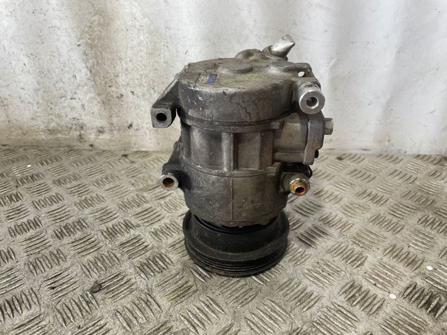 Sprężarka klimatyzacji 1127024500 HYUNDAI