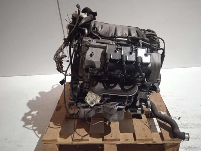 Silnik w komplecie 112912 MERCEDES