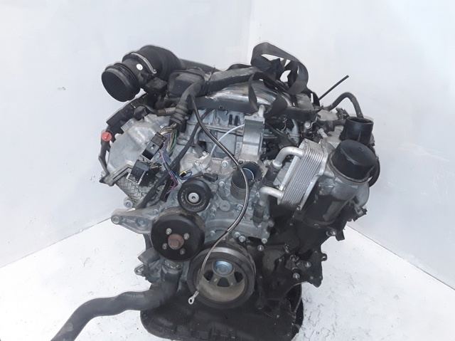 Silnik w komplecie 112940 MERCEDES