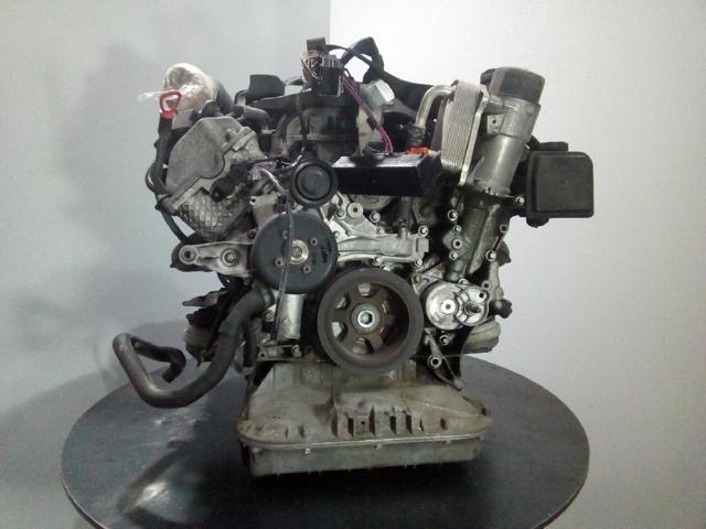 Silnik w komplecie 112940 MERCEDES