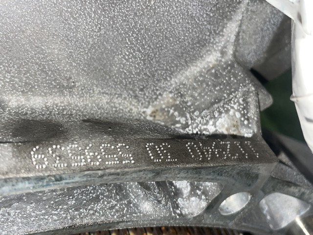 Silnik w komplecie 112940 MERCEDES