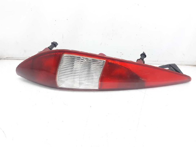 Lampa zespolona tylna prawa 1130104 FORD