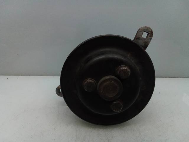 Pompa wspomagania hydraulicznego kierownicy 1132987 BMW