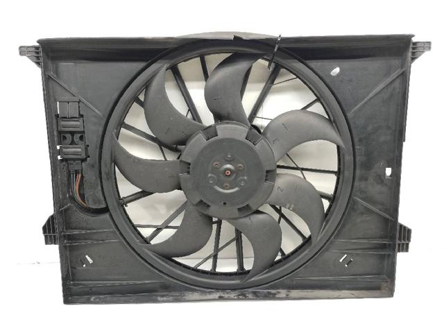 1137328109 Mercedes