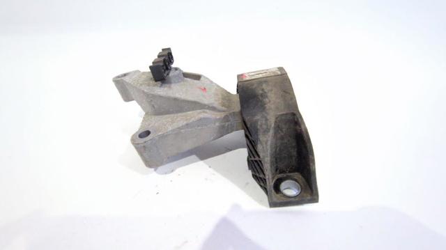 113752043R Renault (RVI)