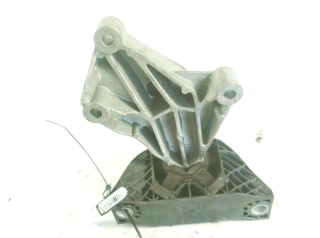113758313R Renault (RVI)