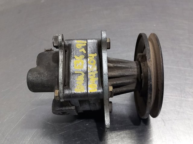 Pompa wspomagania hydraulicznego kierownicy 1141045 BMW