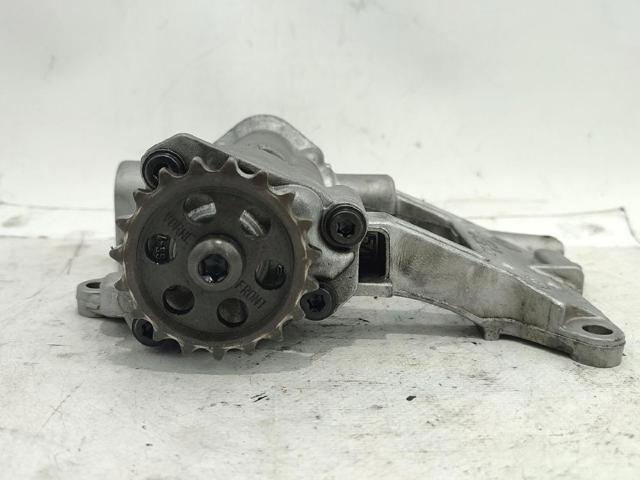 Pompa oleju 11417789838 BMW