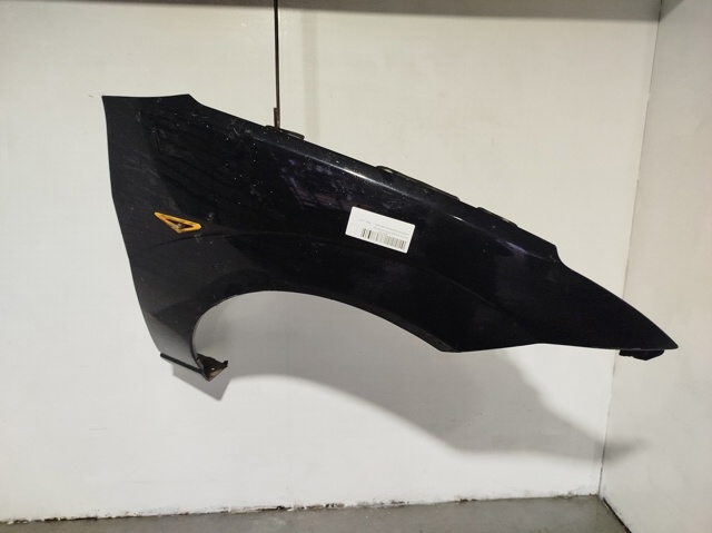 Błotnik przedni prawy 1147631 FORD