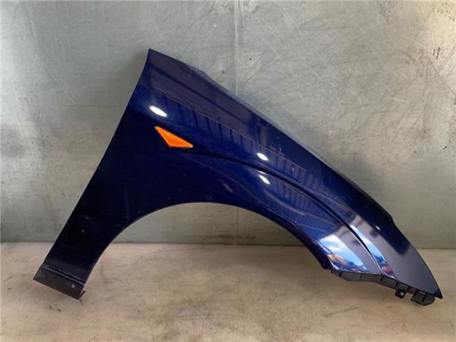 Błotnik przedni prawy 1147631 FORD