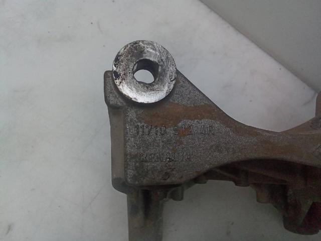 Wspornik alternatora Renault Megane 4 K9A, K9M, K9N