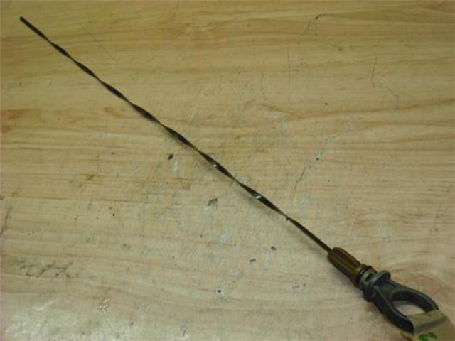 Bagnet poziomu oleju w silniku 117464 PEUGEOT