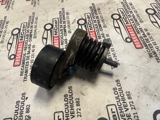 Rolka napinacza paska napędowego 117504048R RENAULT