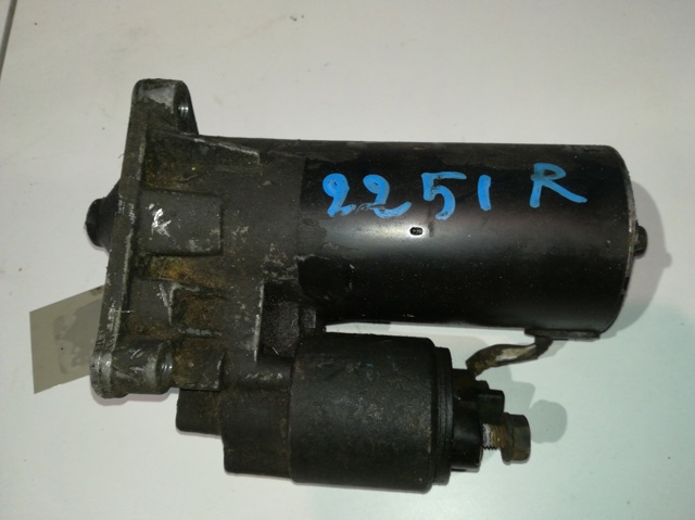 Rozrusznik 11DIENTES RENAULT