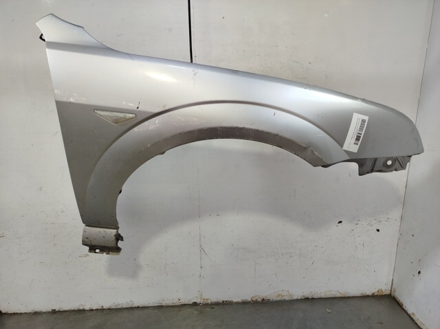 Błotnik przedni prawy 1204738 FORD