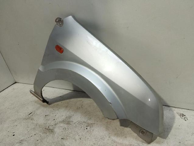 Błotnik przedni prawy Ford Fusion JU