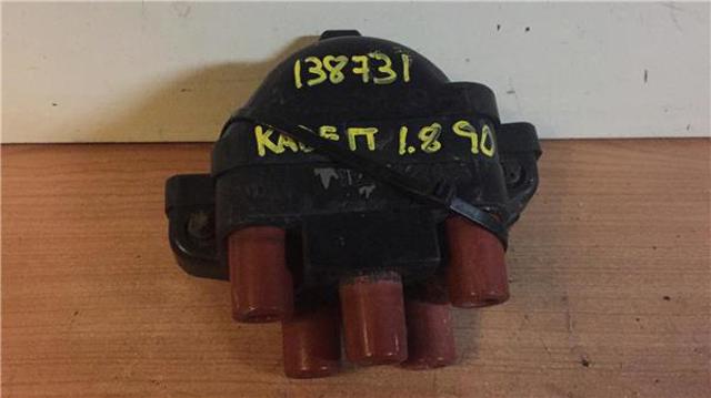 Kopułka rozdzielacza zapłonu  1211269 OPEL