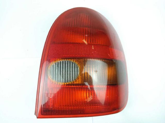 Lampa zespolona tylna prawa 1222034 OPEL