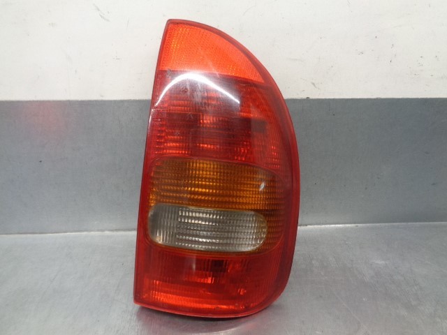 Lampa zespolona tylna prawa 1223491 OPEL