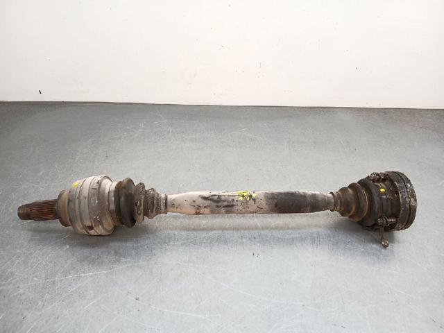1229441 BMW