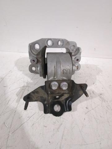 Poduszka (podpora) silnika lewa Toyota RAV4 5 A5