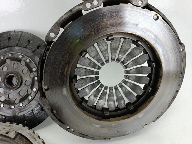 1231000Q0J Nissan/Infiniti