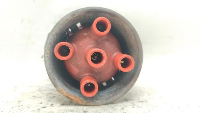 Kopułka rozdzielacza zapłonu  1235522443 VAG