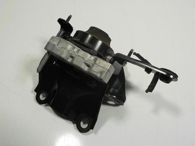 Poduszka (podpora) silnika lewa 12372K0060 TOYOTA
