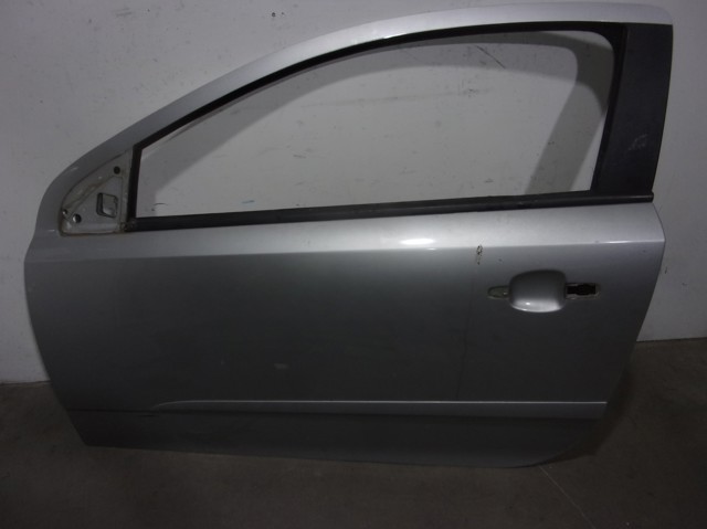 Drzwi przednie lewe 124078 OPEL