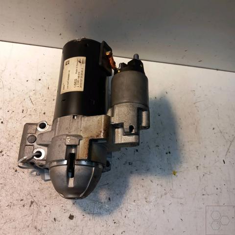 Rozrusznik BMW X7 G07