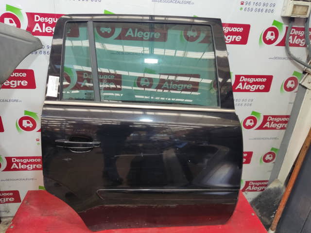 Drzwi tylne prawe 124244 OPEL