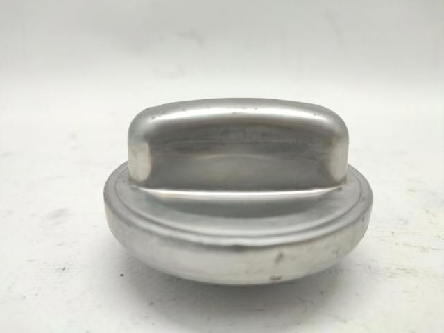 Korek wlewu paliwa 1244700005 MERCEDES