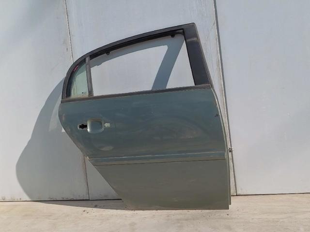 Drzwi tylne prawe 124561 OPEL