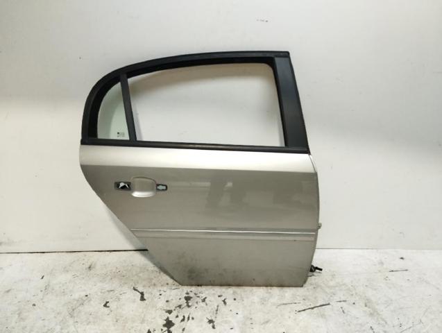 Drzwi tylne prawe 124561 OPEL