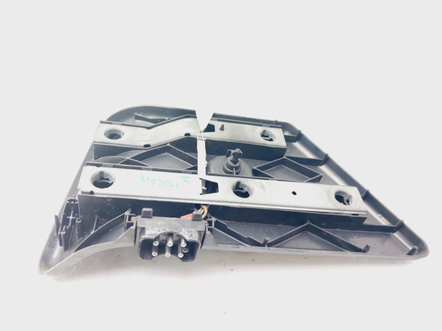 Lampa zespolona tylna lewa 1248200164 MERCEDES