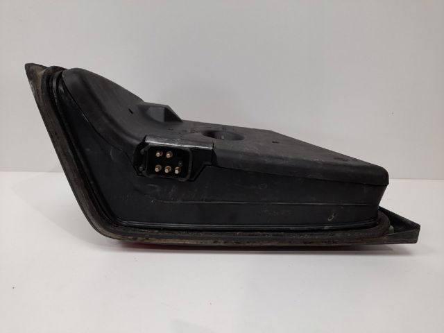 Lampa zespolona tylna prawa 1248200464 MERCEDES