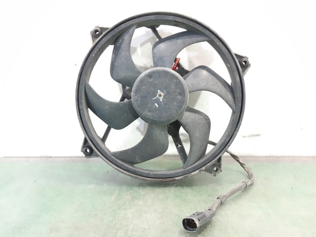 Wentylator elektryczny układu chłodzenia kompletny (silnik+wirnik) 1250G4 PEUGEOT