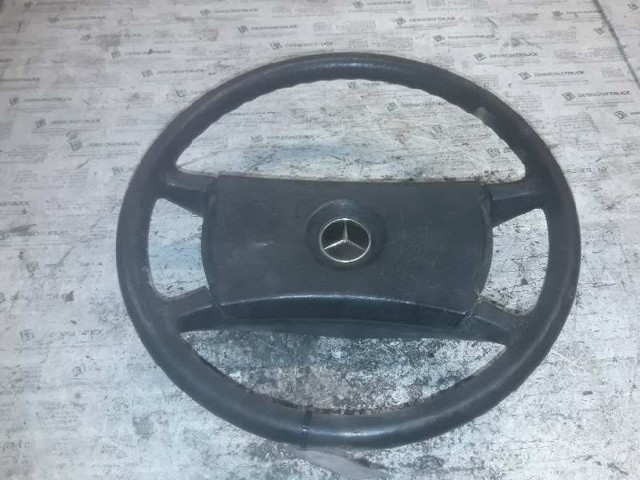  Mercedes C  (1982-1993)