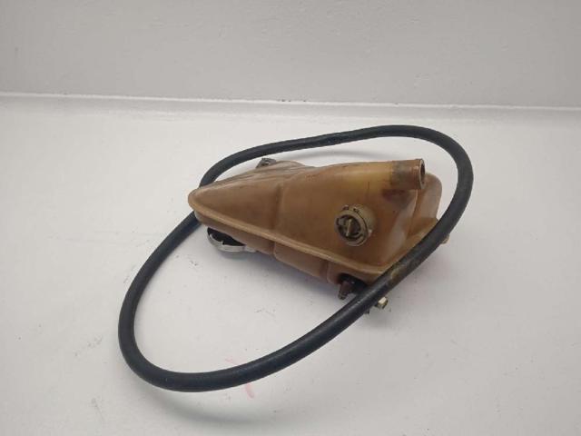 Zbiorniczek wyrównawczy układu chłodzenia Mercedes E W123