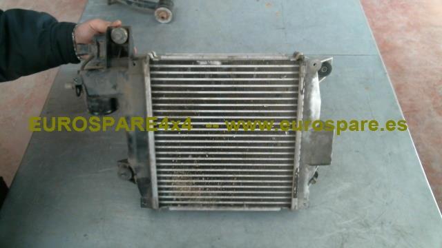 Chłodnica intercoolera 1270000720 TOYOTA